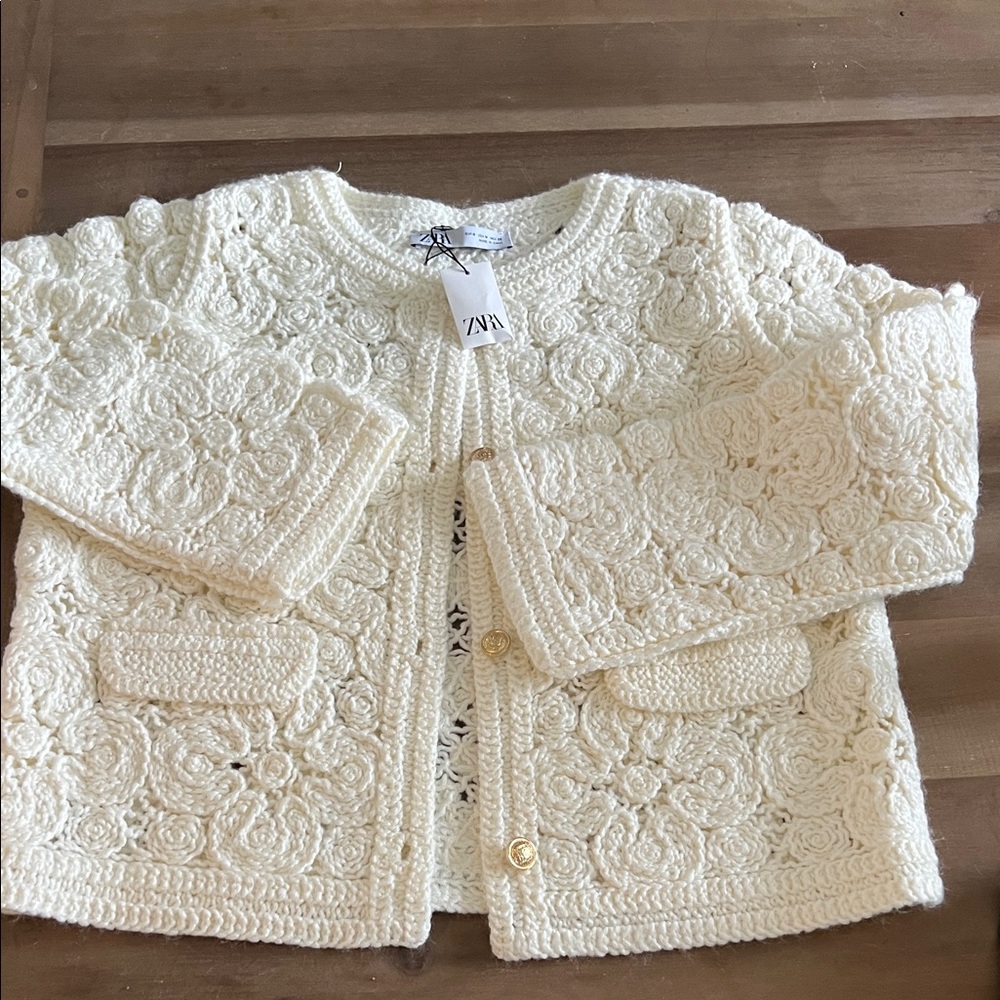 Zara Ivory Floral Knit Cardigan